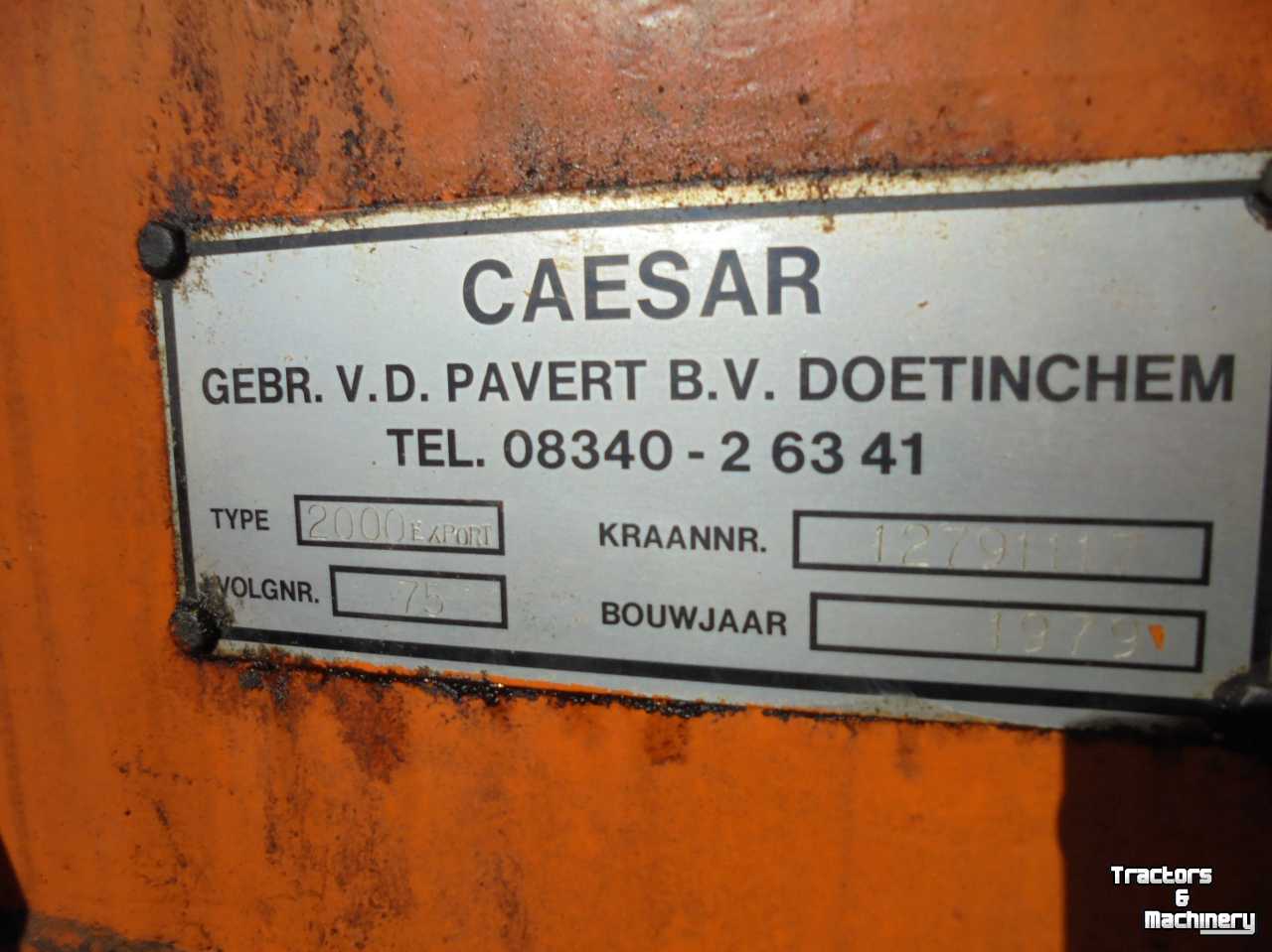 Excavator mobile Caesar 2000 Export (2502) mobiele kraan graafmachine banden 3 bakken verlenggiek