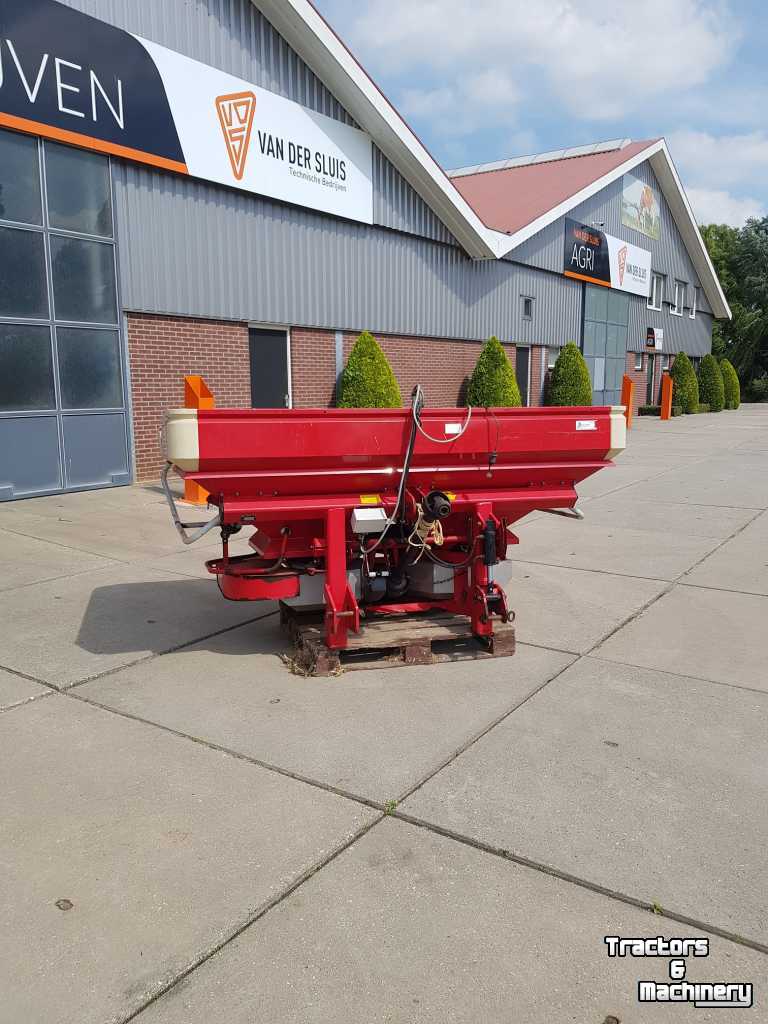 Fertilizer spreader Lely Centerliner SX