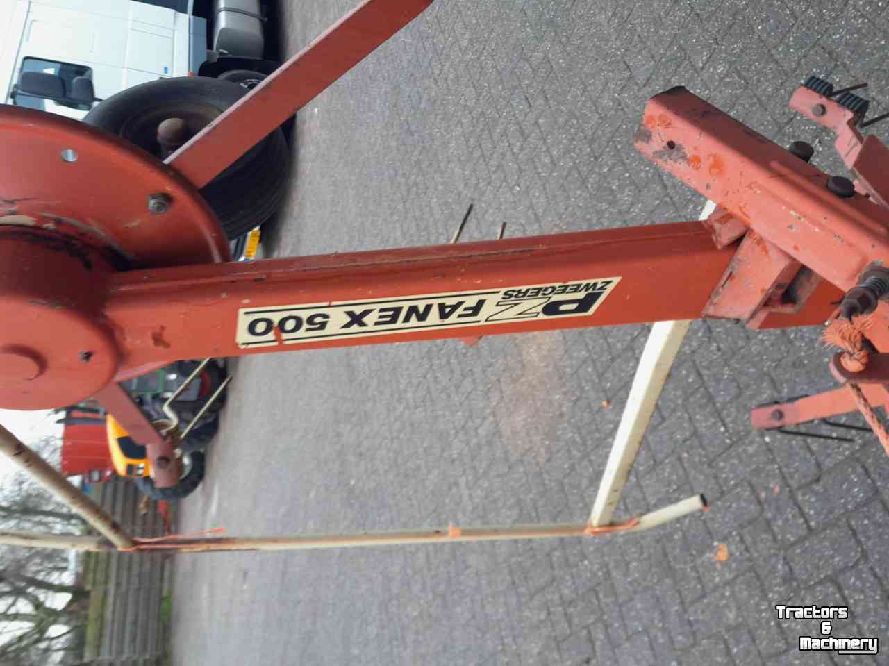 Tedder PZ Fanex 500 hooischudder