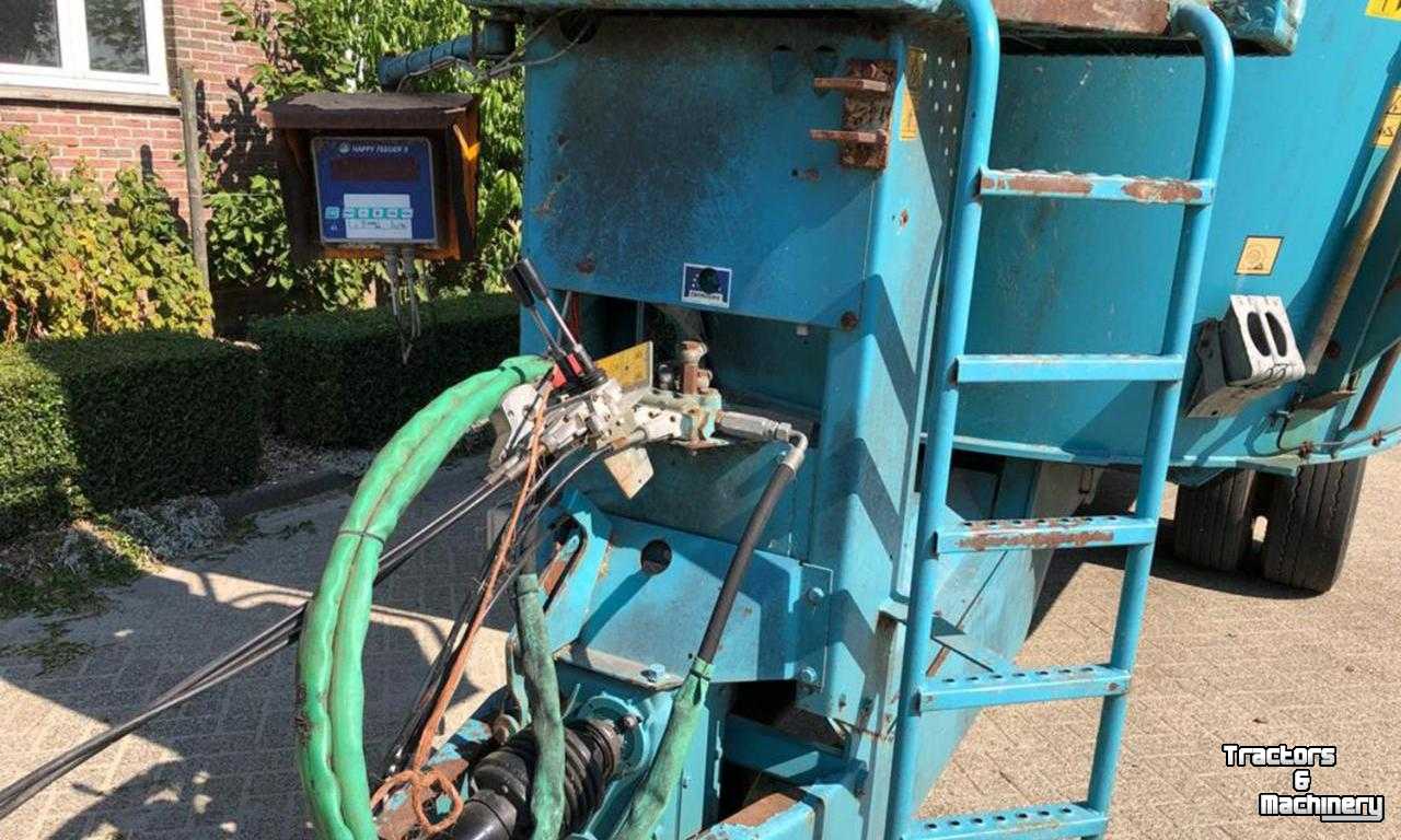 Vertical feed mixer Storti Dunker TW250 Verticale Voermengwagen