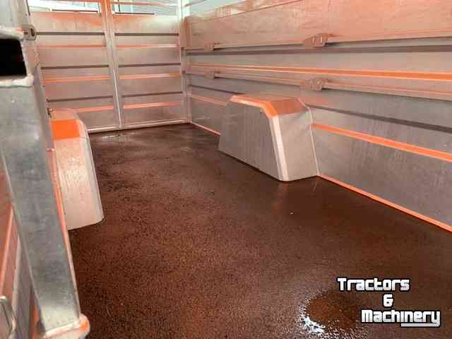 Livestock trailer Joskin Betamax RDS 6000