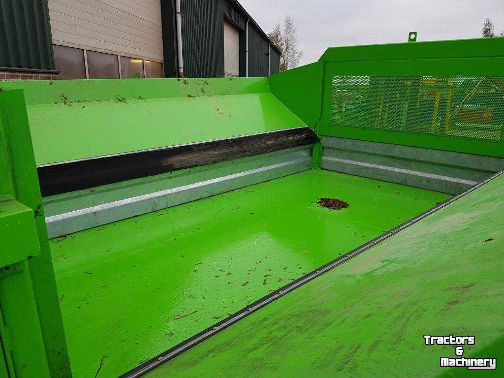 Dumptrailer Agomac Slootvuil kipper kieper