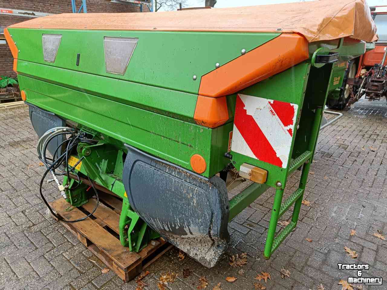 Fertilizer spreader Amazone ZAM Fortix 3001 kunstmeststrooier