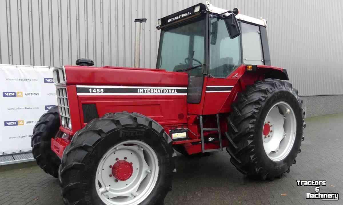 Tractors International 1455