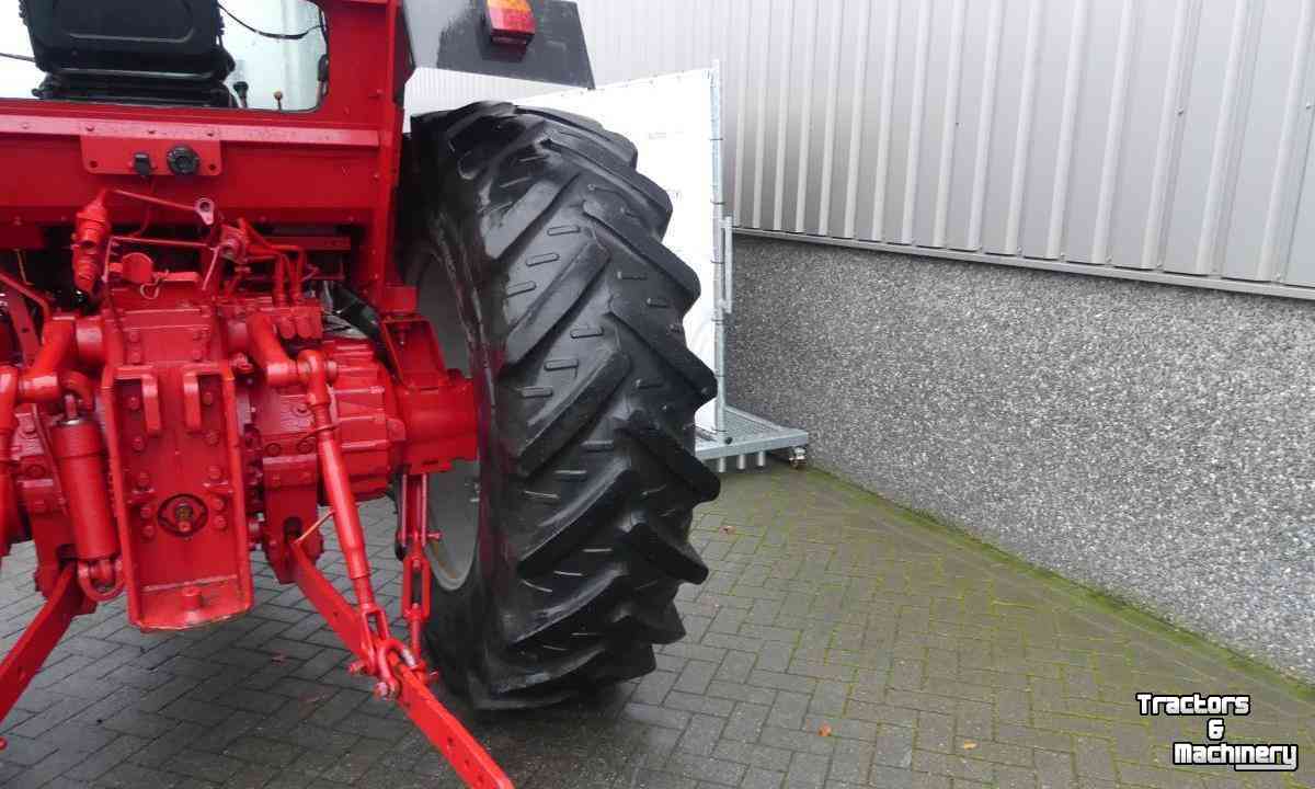 Tractors International 1455