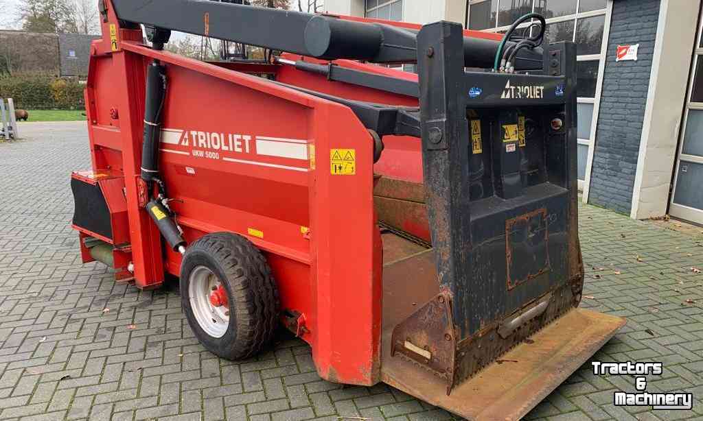 Silage grab-cutter wagon Trioliet UKW 5000 Uitkuilwagen