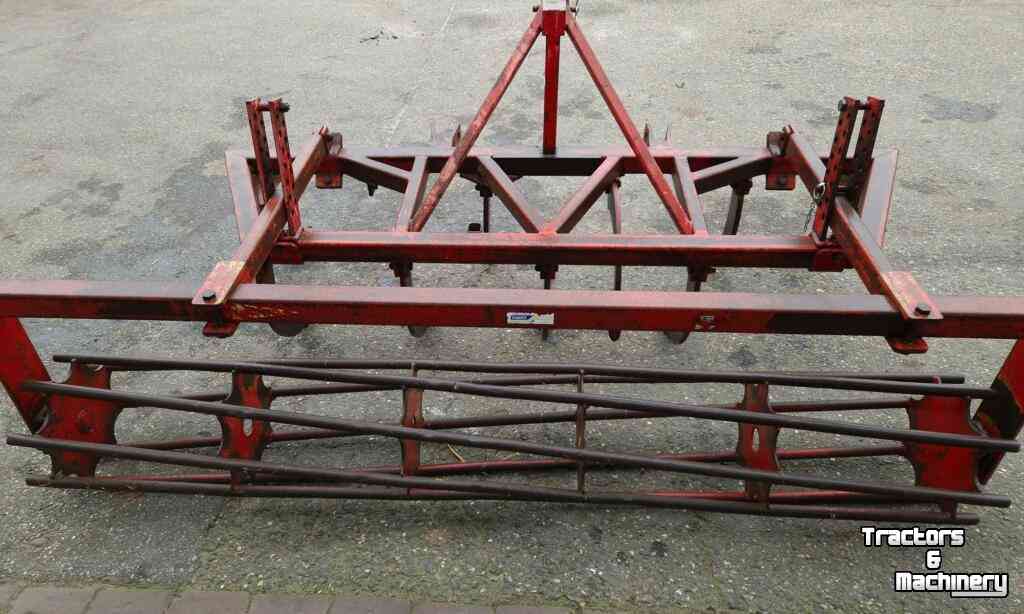 Cultivator  Vaste tand cultivator