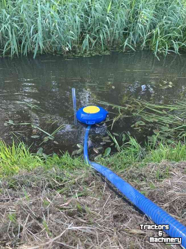 Water trough Solar Energy Suevia Suevia Solar weidedrinkbak 600 liter , met oppervlaktepomp