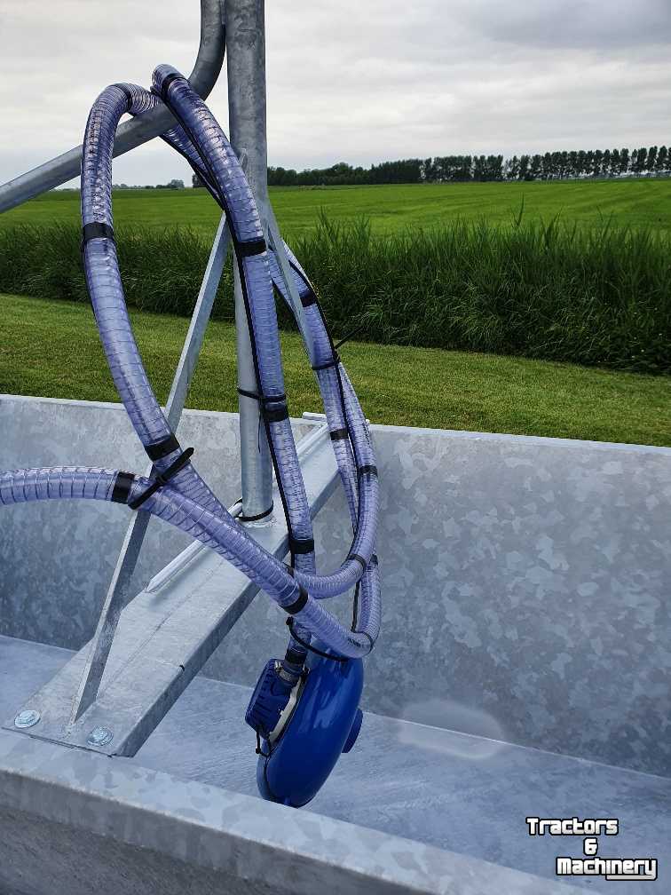 Water trough Solar Energy Holijn Waterbak/drinkbak op zonneenergie /solar  model L