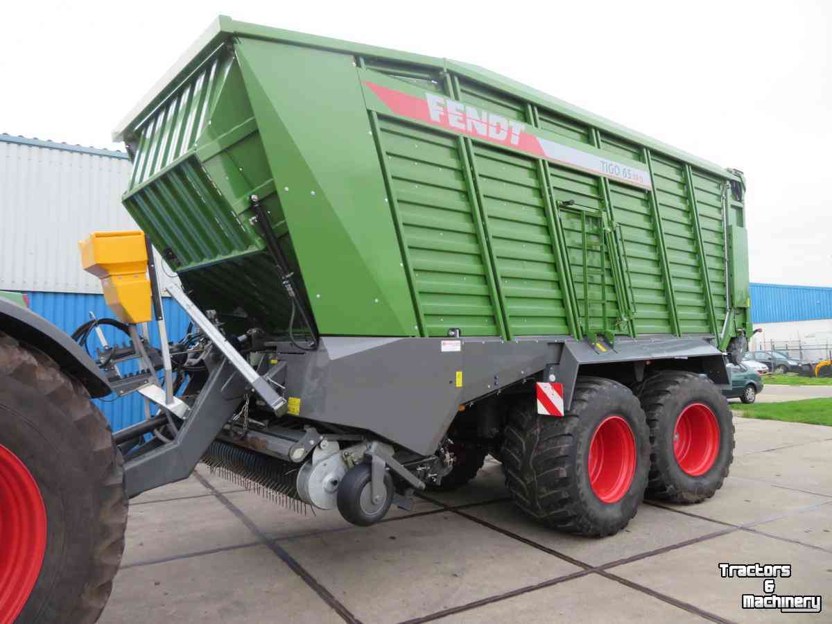 Self-loading wagon Fendt Tigo 65XR Opraapwagen