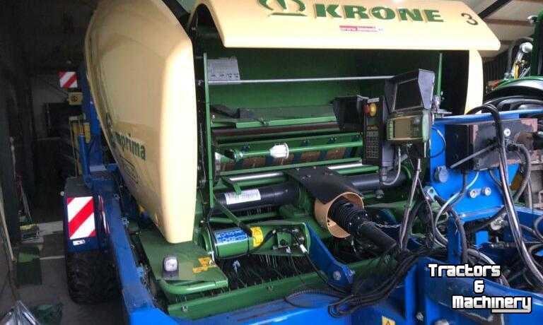 Balers Krone Comprima F 155 XC Rondebalen-Pers + Goweil G5040 Wikkelaar