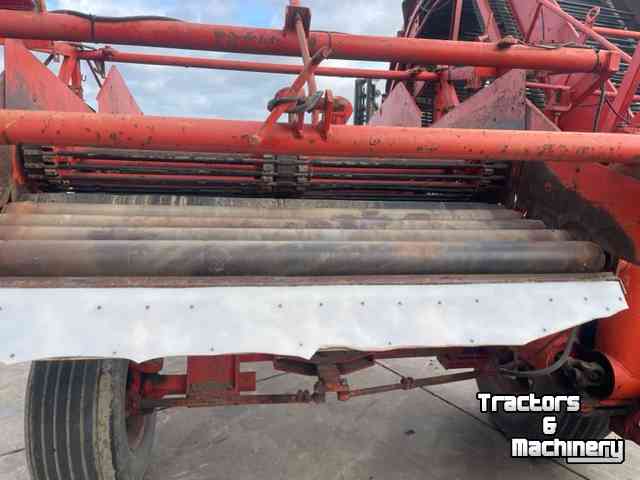 Onion harvester Amac amac uienlader