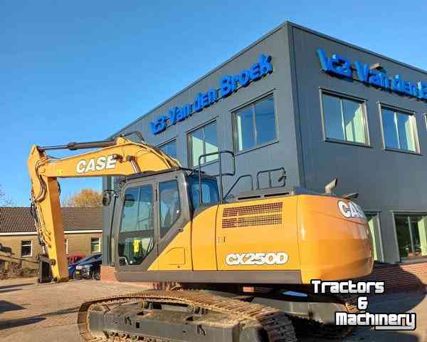 Excavator tracks Case CX 250 D