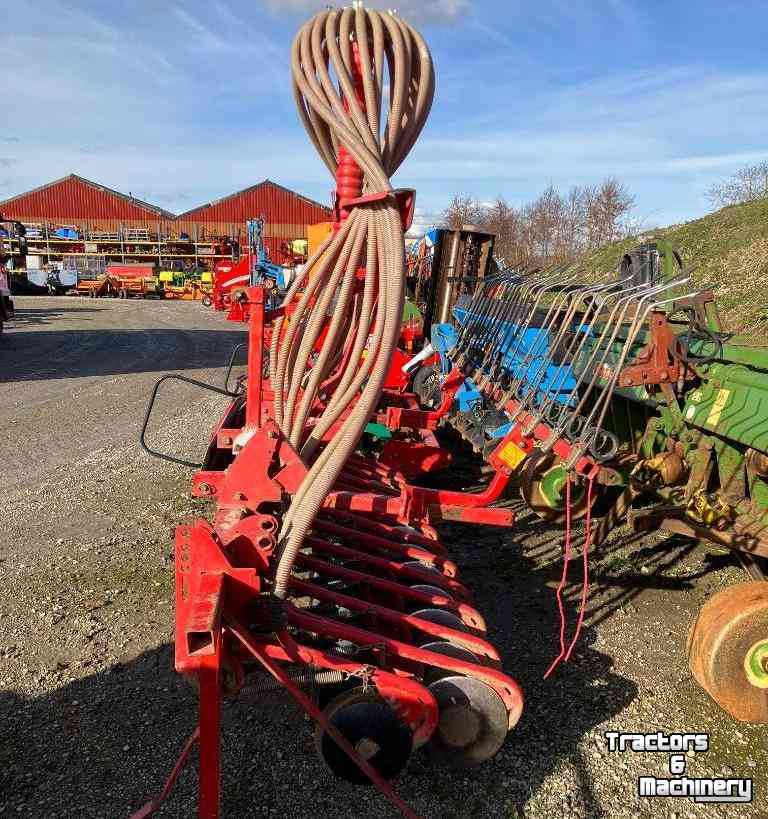 Seed drill Kverneland CX Zaaikouterbalk / Schijfkouterbalk / Kouterbalk / Zaaischijfbalk