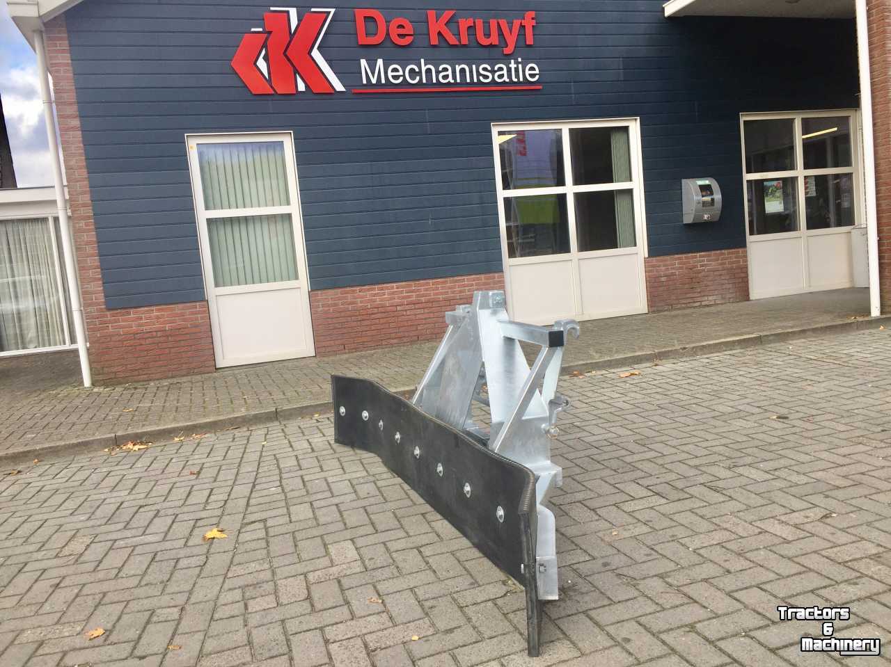 Rubber yard scraper S&S modderschuif vast euro 3punt en lepel aanbouw