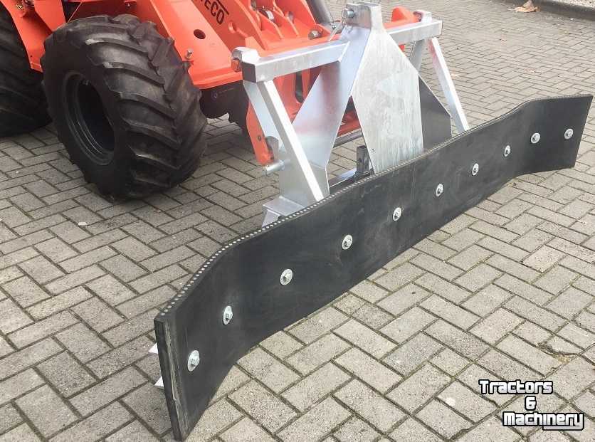 Rubber yard scraper S&S modderschuif vast euro 3punt en lepel aanbouw