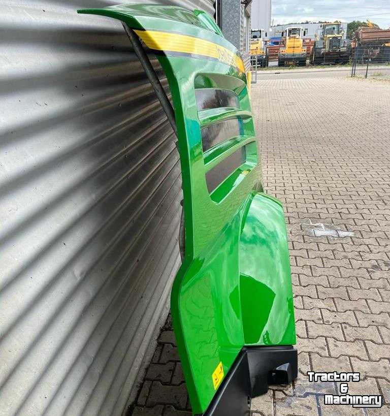 Used parts for forage harvesters John Deere Motorkap Rechterzijde 8800 Hakselaar