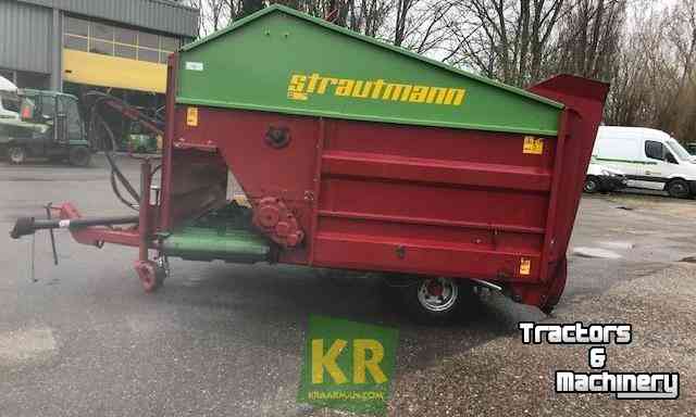 Silage-block distribution wagon Strautmann UVW Blokkenwagen