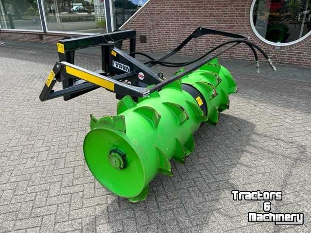 Silage spreader VDW kuilverdeel wals