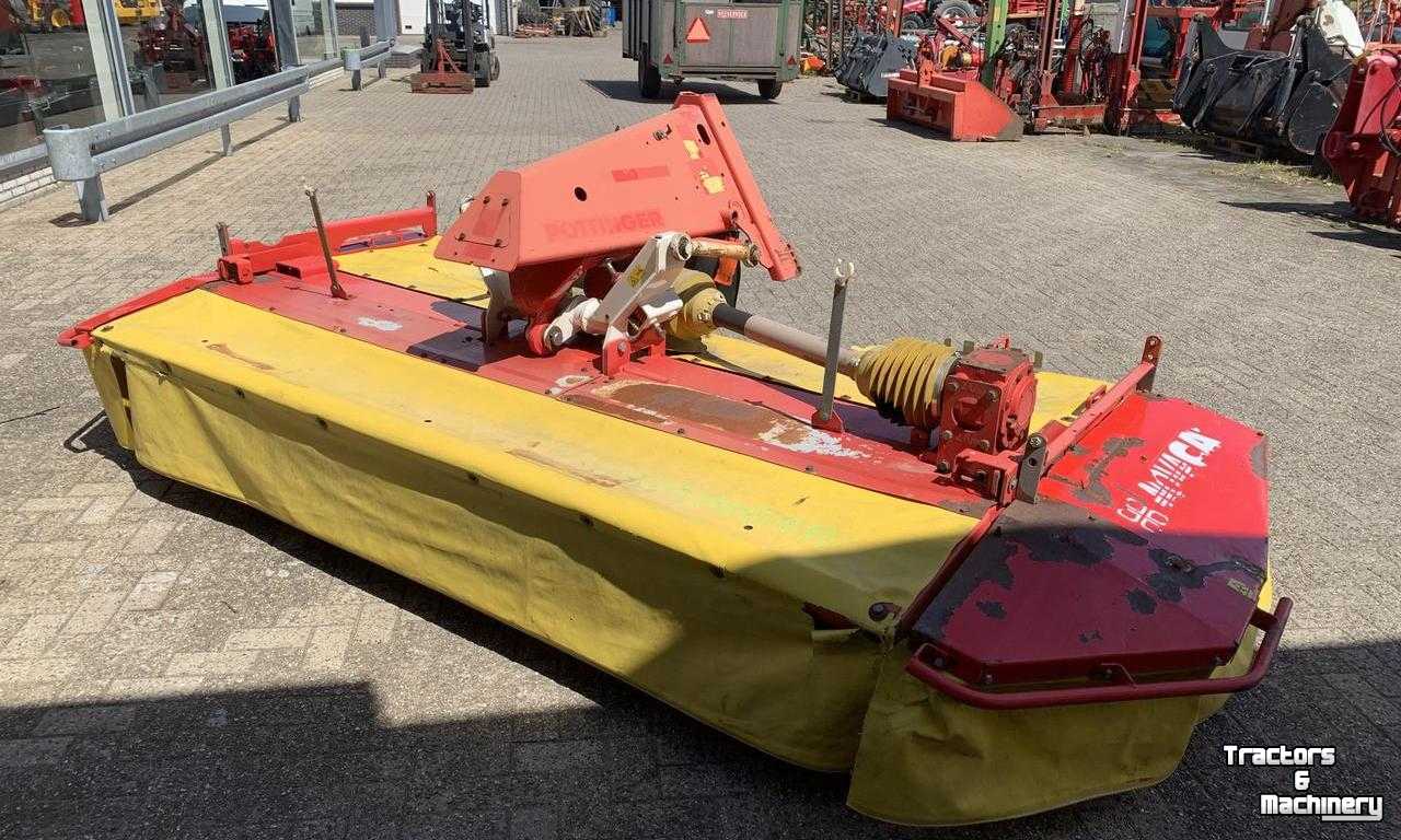 Mower Pottinger Novacat 306-F