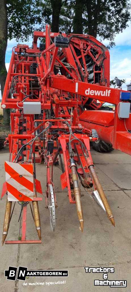 Carrot harvester Dewulf GK 2 wortelrooier