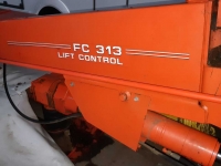 Mower Kuhn FC 313 lift control