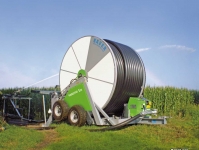 Irrigation hose reel Bauer Beregeningshaspels in alle maten en soorten.