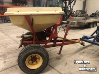 Fertilizer spreader Vicon 954