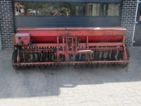 Seed drill Saxonia A201 Zaaimachine 32 pijpen