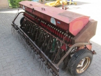 Seed drill Saxonia A201 Zaaimachine 32 pijpen