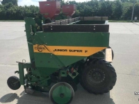 Potato planter Cramer Junior Super F Aardappelpootmachine