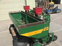 Potato planter Cramer Junior Super F Aardappelpootmachine