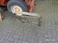 Used parts for tractors  frontrekje