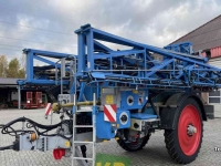 Fieldsprayer pull-type Lemken Albatros 9/5000