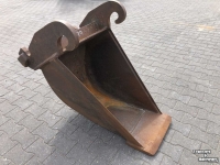 Trapezoidal buckets  Tapse bak 45-65 cm CW2