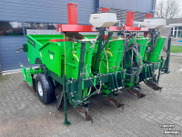 Potato planter Miedema Hassia SL4 pootmachine met AVR Frontfrees