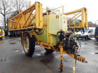 Fieldsprayer pull-type Dubex ANHA 33 m. 3200 l. veldspuiten