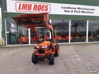 Horticultural Tractors Kubota B7100  compact traktor met voorlader