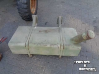 Used parts for tractors  dieseltank