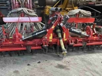 Seed drill Kverneland DF2 met CX kouters