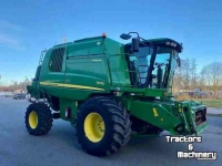 Combine John Deere T670 Hillmaster + 625R