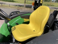 Horticultural Tractors John Deere 4052 M Compact Tractor