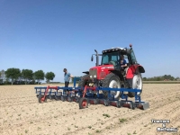 Rows sprayer  Sleepdoekstrijker voor de bieten