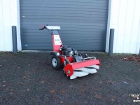 Sweeper Kersten K820 Pro werktuigdrager met bezem