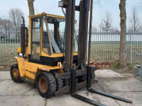 Forklift Caterpillar V110 5 ton hefvermogen