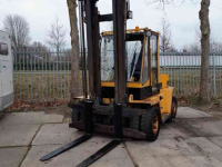 Forklift Caterpillar V110 5 ton hefvermogen