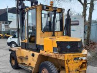 Forklift Caterpillar V110 5 ton hefvermogen