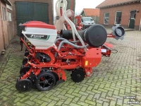 Seed drill Kverneland Optimaf 8 rijer