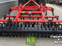 Cultivator Kuhn Cultimer  L300T  Cultivator