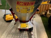 Fertilizer spreader Rondini Toy P160